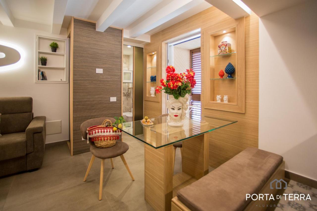 Porta Di Terra 'Luxury Suite ' Cefalu Exterior photo